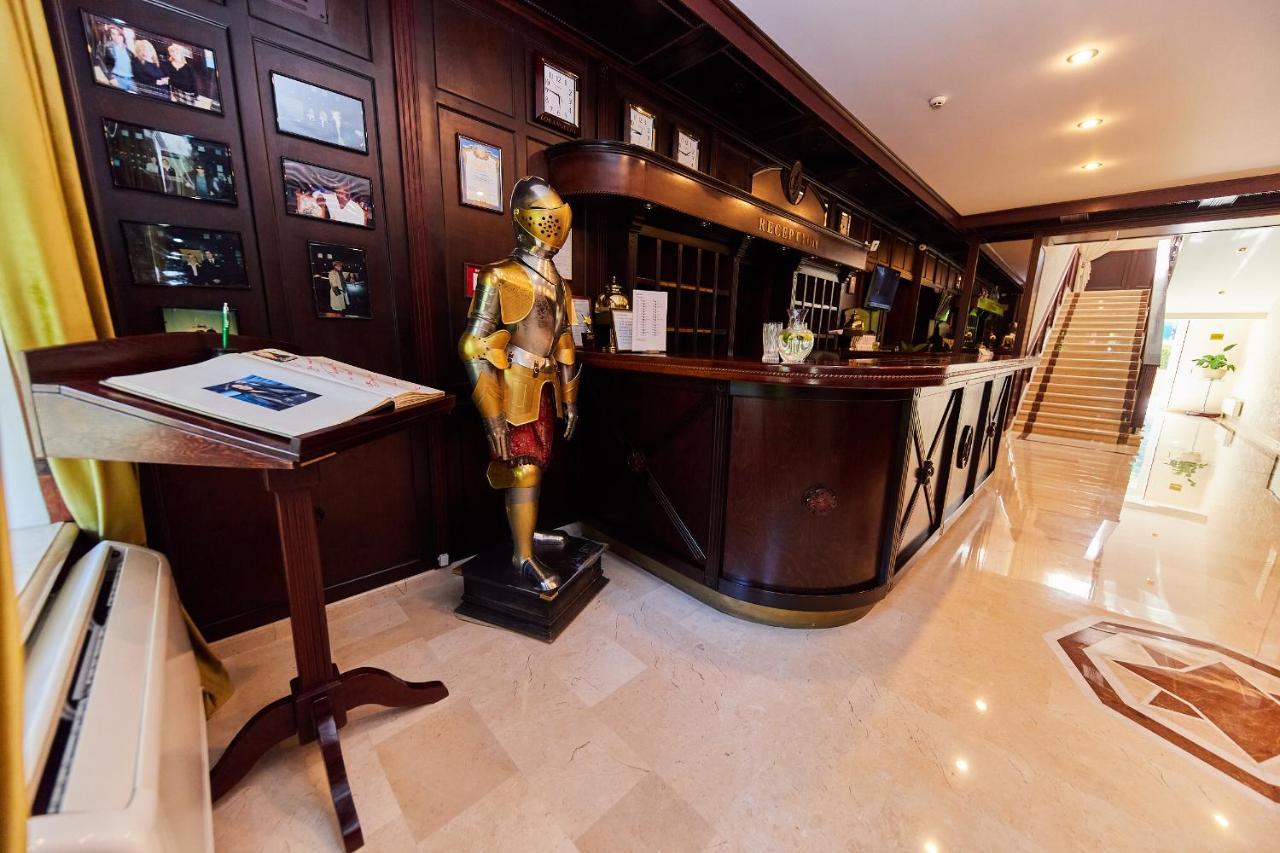 Arcadia Plaza Hotel Odessa Exteriör bild
